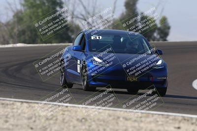 media/Nov-08-2025-Speed Ventures (Sat) [[1c7a6332f5]]/TC B/Session 2 (Turn 2)/